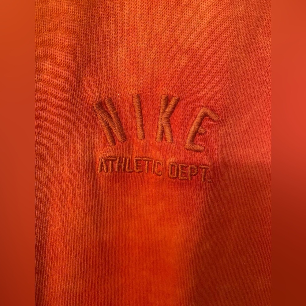 Men’s Nike Tee Authentic (NWT, Never Worn)